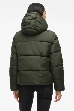 Abrigo acolchado con capucha