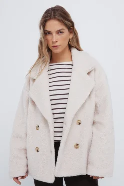 Abrigo borreguito doble abotonadura