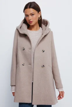 Abrigo botones capucha