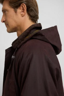 Abrigo clásico encerado