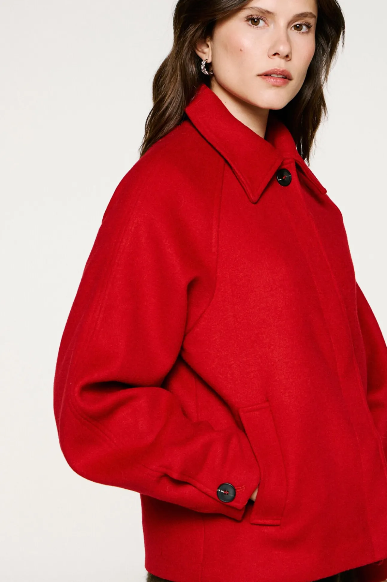 Abrigo corto de lana