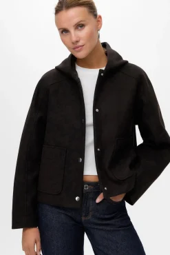 Abrigo corto de paño