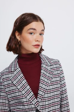 Abrigo cuadros cuello solapa