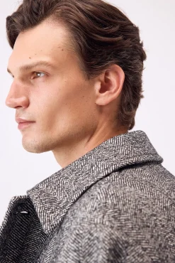 Abrigo cuello camisero espiga