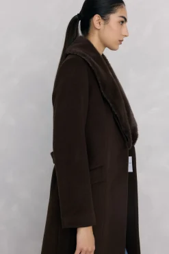 Abrigo cuello efecto pelo