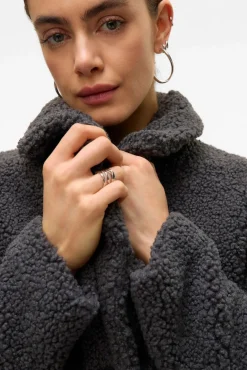 Abrigo de borreguito