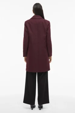 Abrigo de paño con solapas