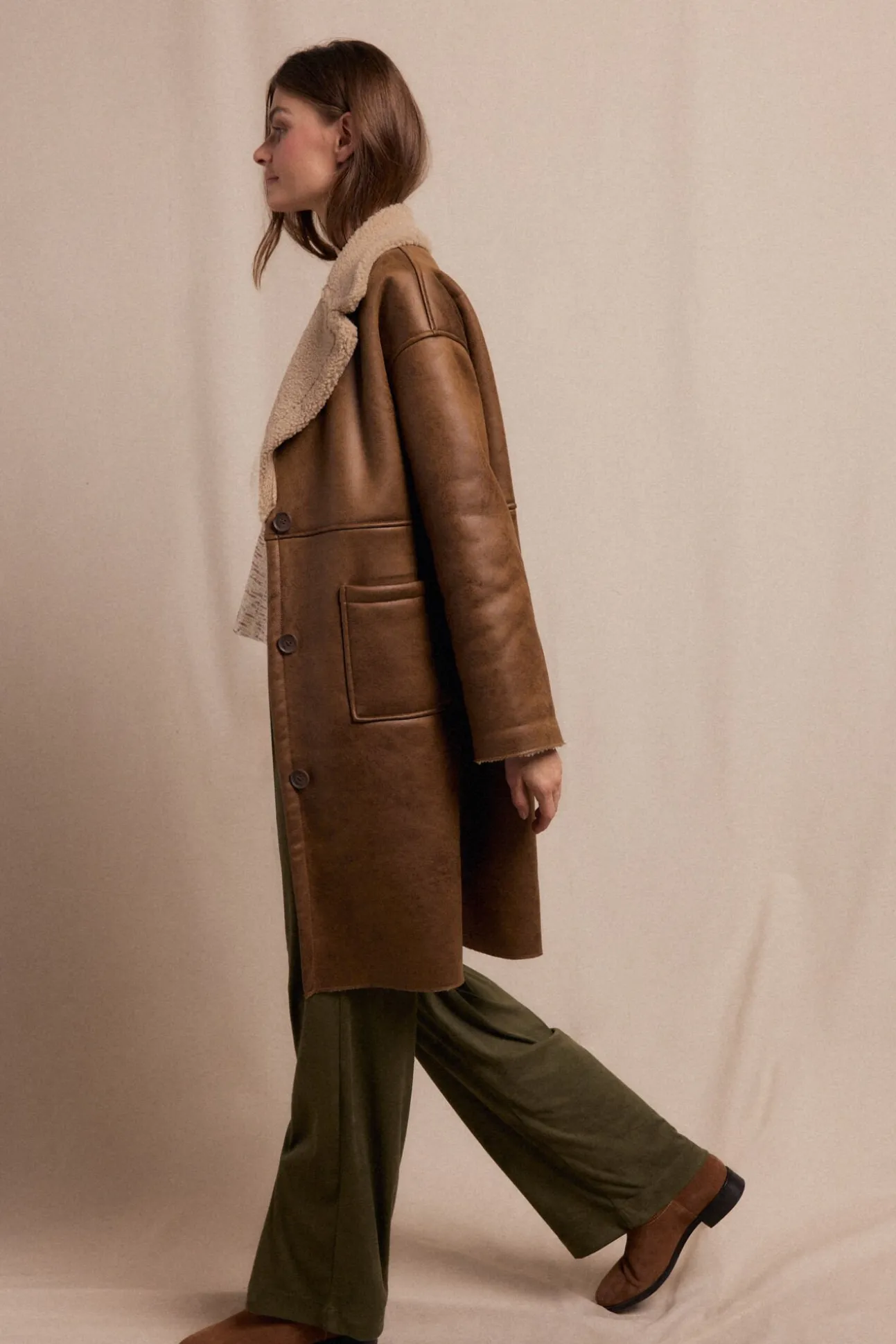 Abrigo efecto doble faz largo