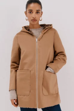 Abrigo efecto doble faz reversible