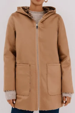 Abrigo efecto doble faz reversible