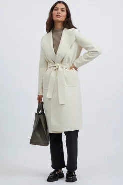 Abrigo largo anudado