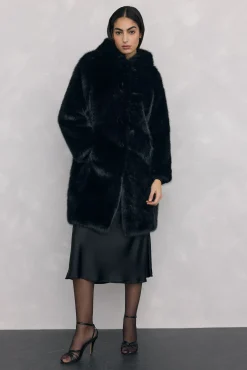 Abrigo largo de efecto pelo