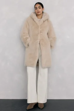 Abrigo largo de efecto pelo