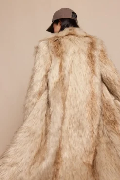 Abrigo largo efecto pelo