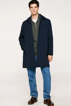 Abrigo técnico resistente al agua con chaleco desmontable