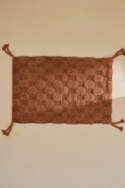 Alfombra de baño a cuadros en tono tierra Oslo