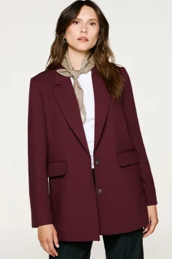 Americana de traje fit relajado.