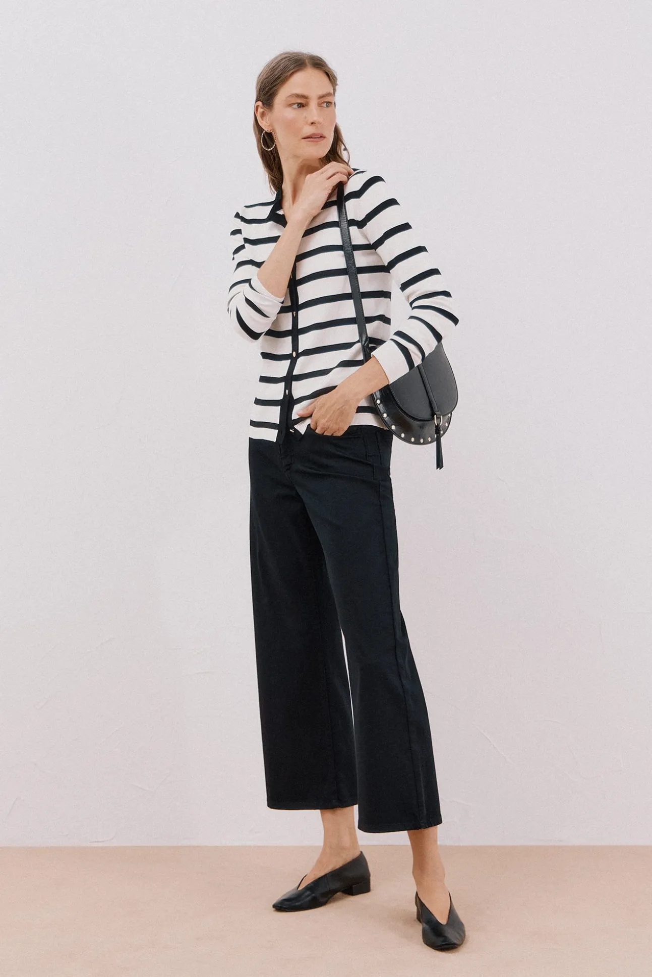 Bandolera solapa tachas