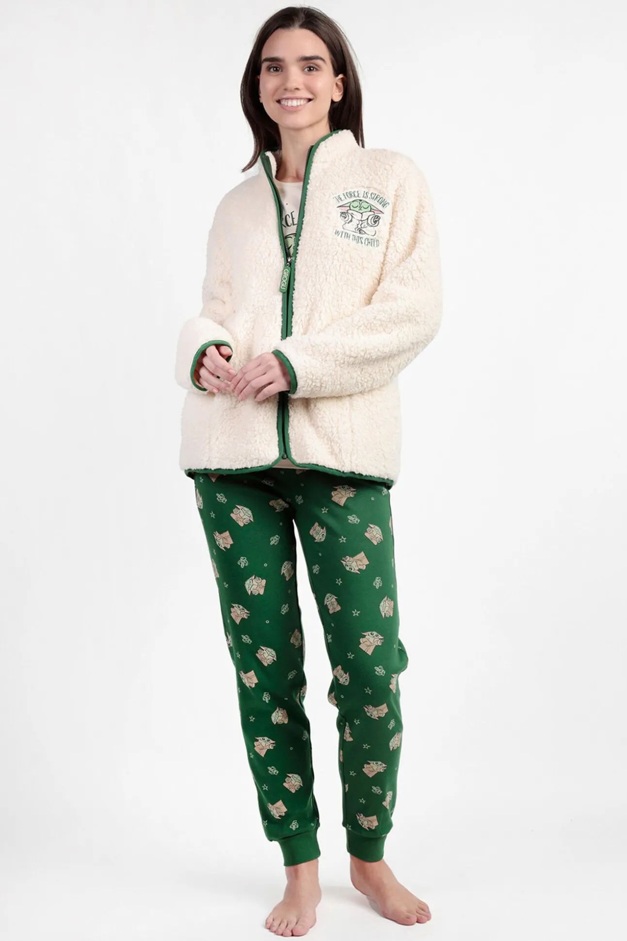 Bata corta borrego baby Yoda Mandalorian mujer