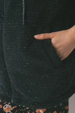 Bata corta borreguito negro 