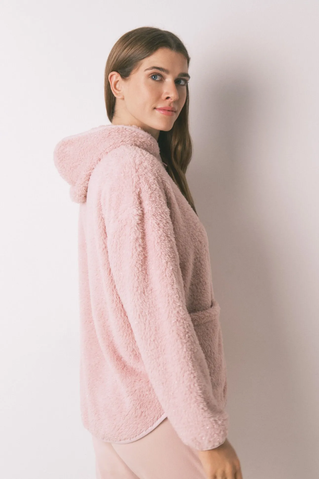 Bata corta tejido pelo rosa lurex