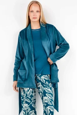 Bata en tejido polar elástico