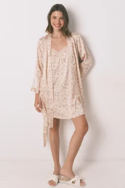 Bata holgada midi satén flor rosa