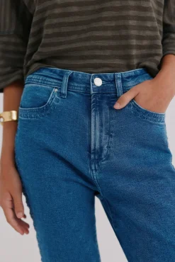 Bernadette. Vaqueros bootcut