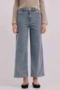 Berta. Vaqueros wide leg