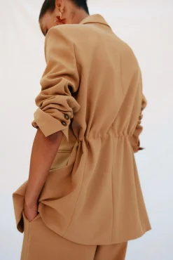 Blazer de cuello solapa