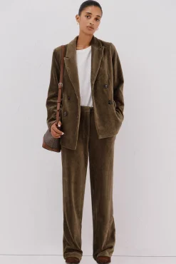 Blazer de mujer cruzada de pana