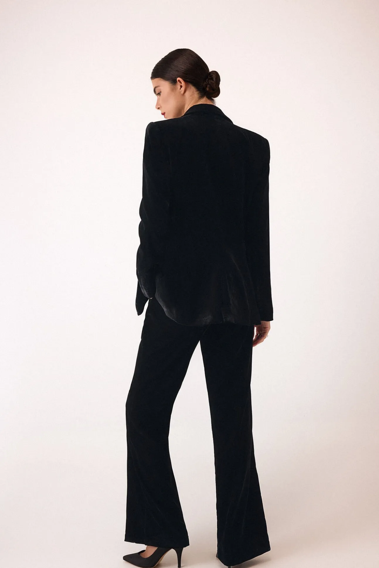 Blazer de terciopelo y satén