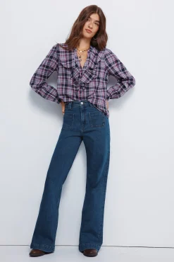 Blusa cuadros volante