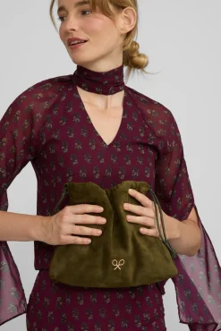 Blusa cuello estampado motivos