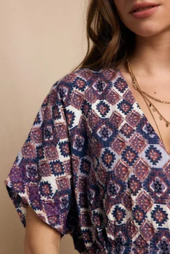 Blusa estampada bordado