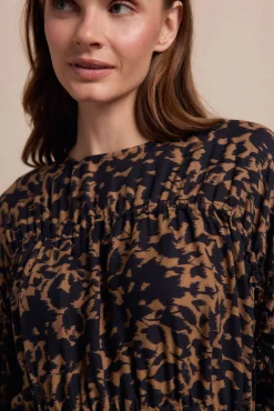 Blusa frunces estampada