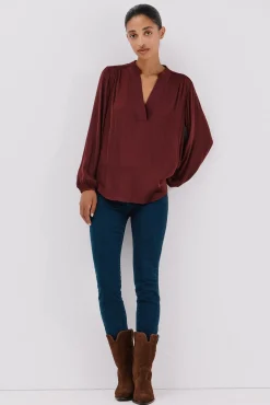 Blusa satinada fluida