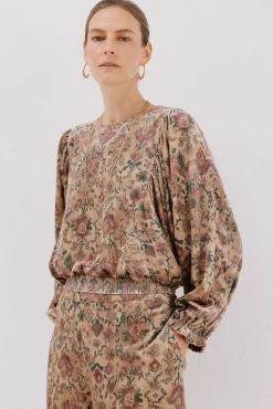 Blusa terciopelo estampada