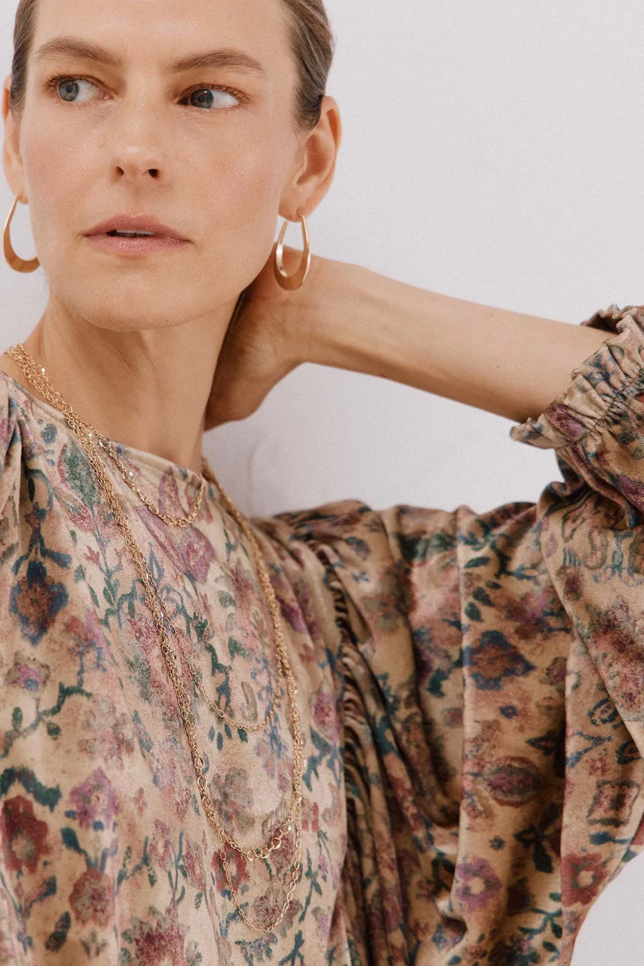 Blusa terciopelo estampada