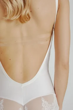 Body Ivette Bridal sin espalda con copa push up en blanco