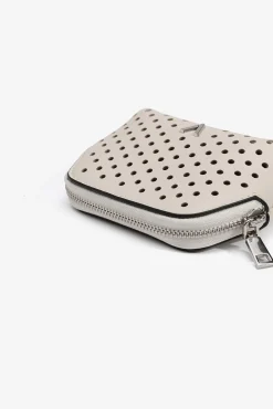 Bolsito efecto piel perforada