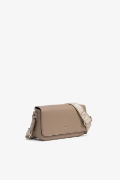 Bolso bandolera con solapa