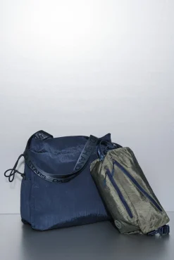 Bolso bandolera nylon kaki satinado