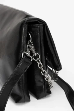 Bolso con Efecto Piel y Cadena