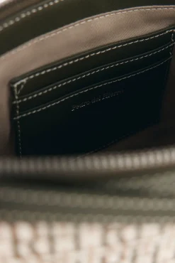 Bolso de hombro monograma