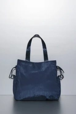 Bolso tote nylon azul satinado