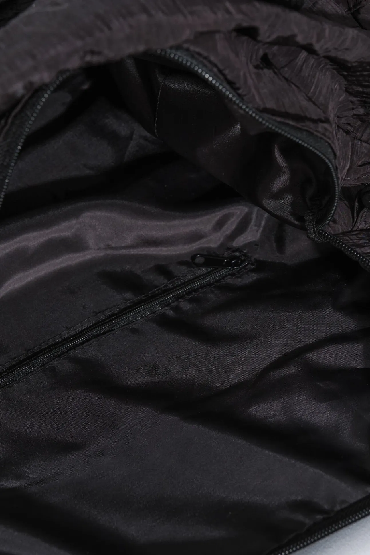 Bolso viaje nylon negro satinado