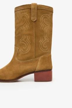 Bota serraje pespunte a contraste