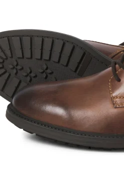 Botas de piel con cordones