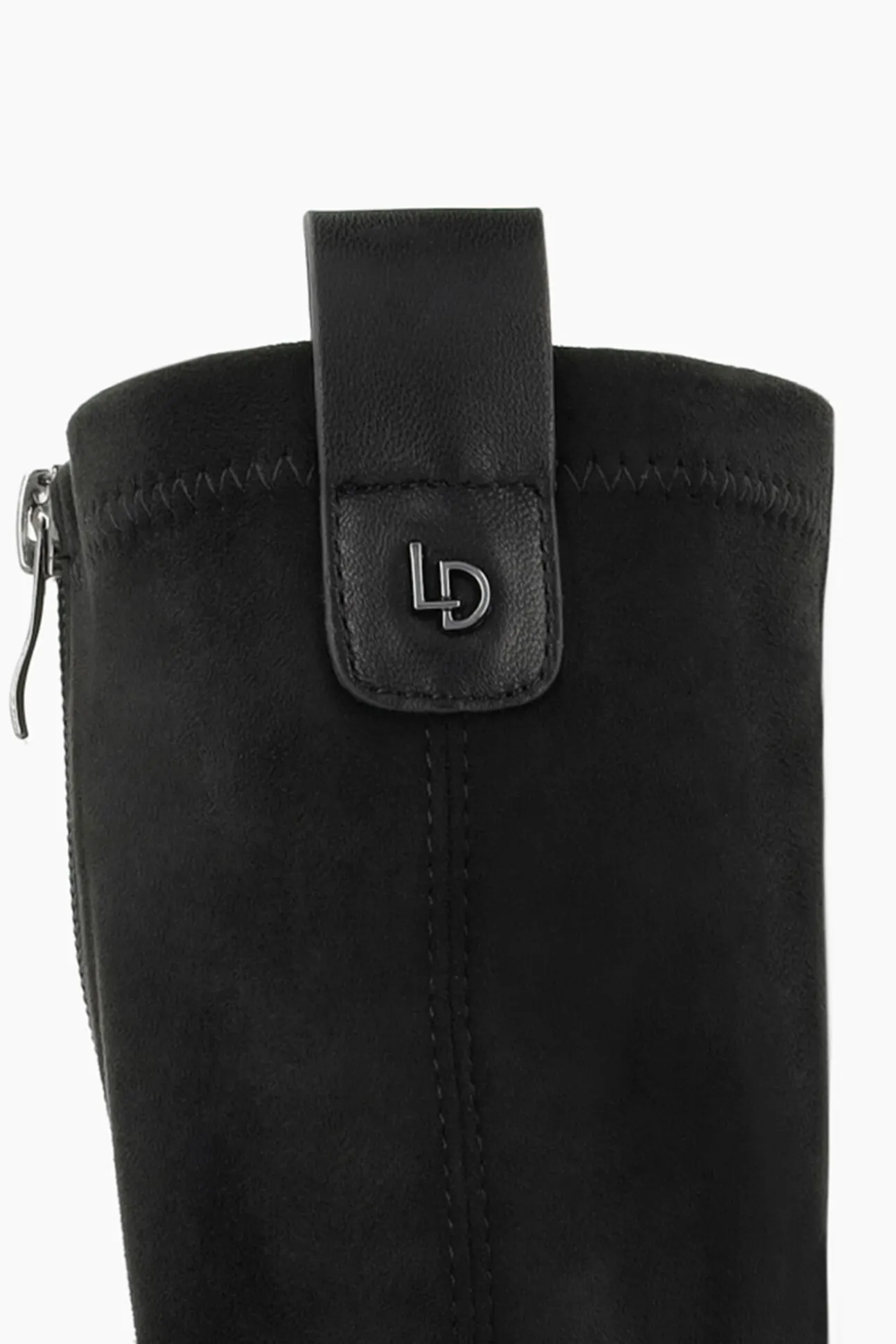 Botas en antelina con tacón